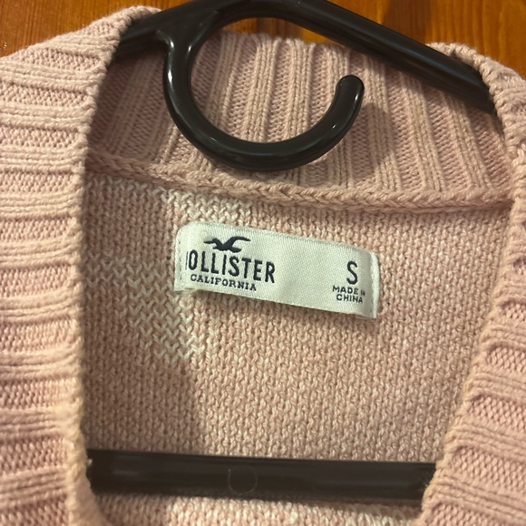 Hollister Pink Floral Crew Neck Sweater - Picture 2 of 3